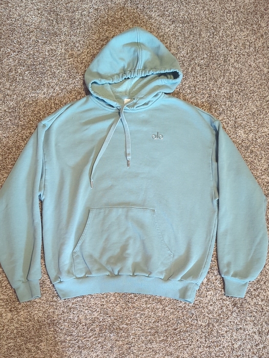 ALO Yoga Tops - ALO Yoga Accolade Hoodie